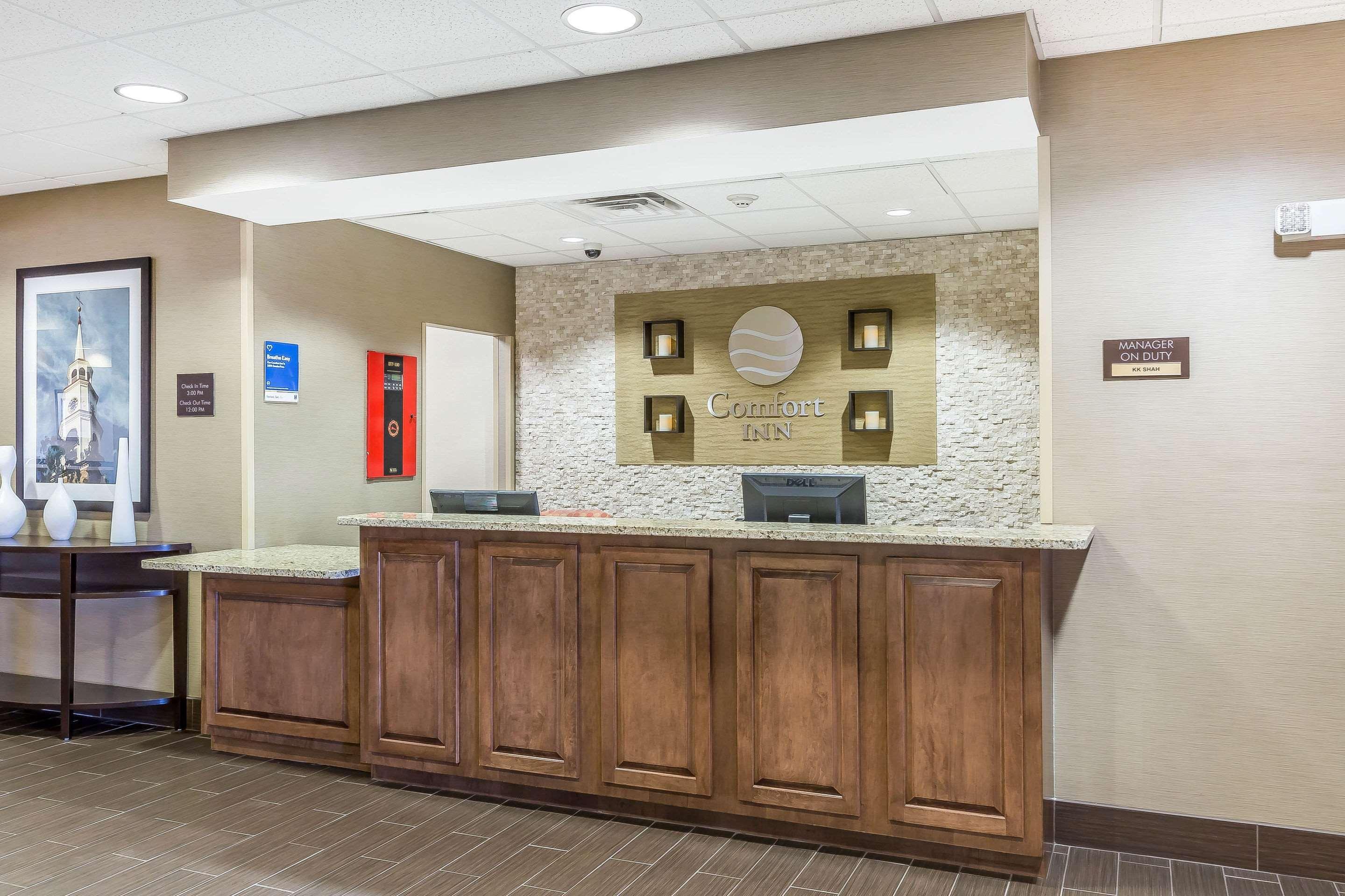 Comfort Inn Фредерік Екстер'єр фото