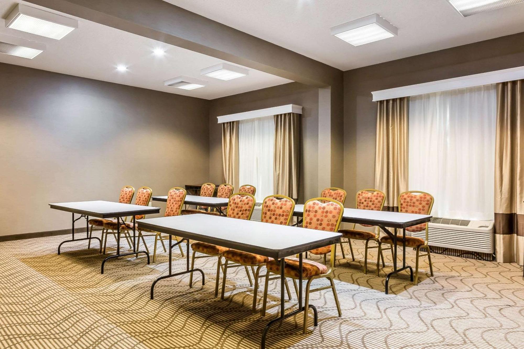Comfort Inn Фредерік Екстер'єр фото